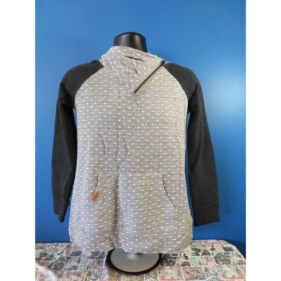 Maurices Woman Grey And White Poka Dot Size Xs Pullover Sweater Cowl Neck - Picture 1 of 9